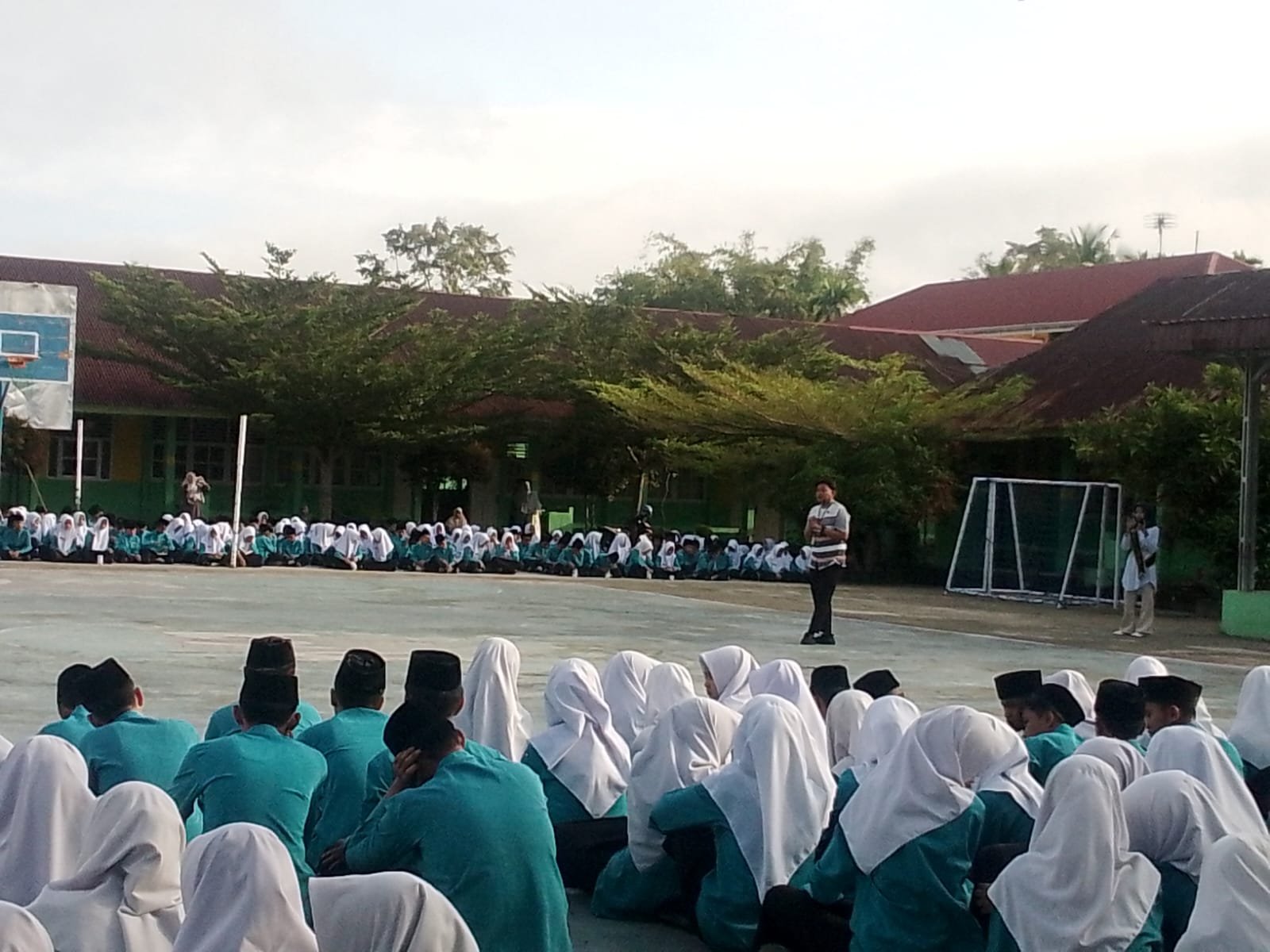 Bentengi Generasi Muda, MTsN Kota Solok Gandeng BNN Gelar Sosialisasi Bahaya Narkotika