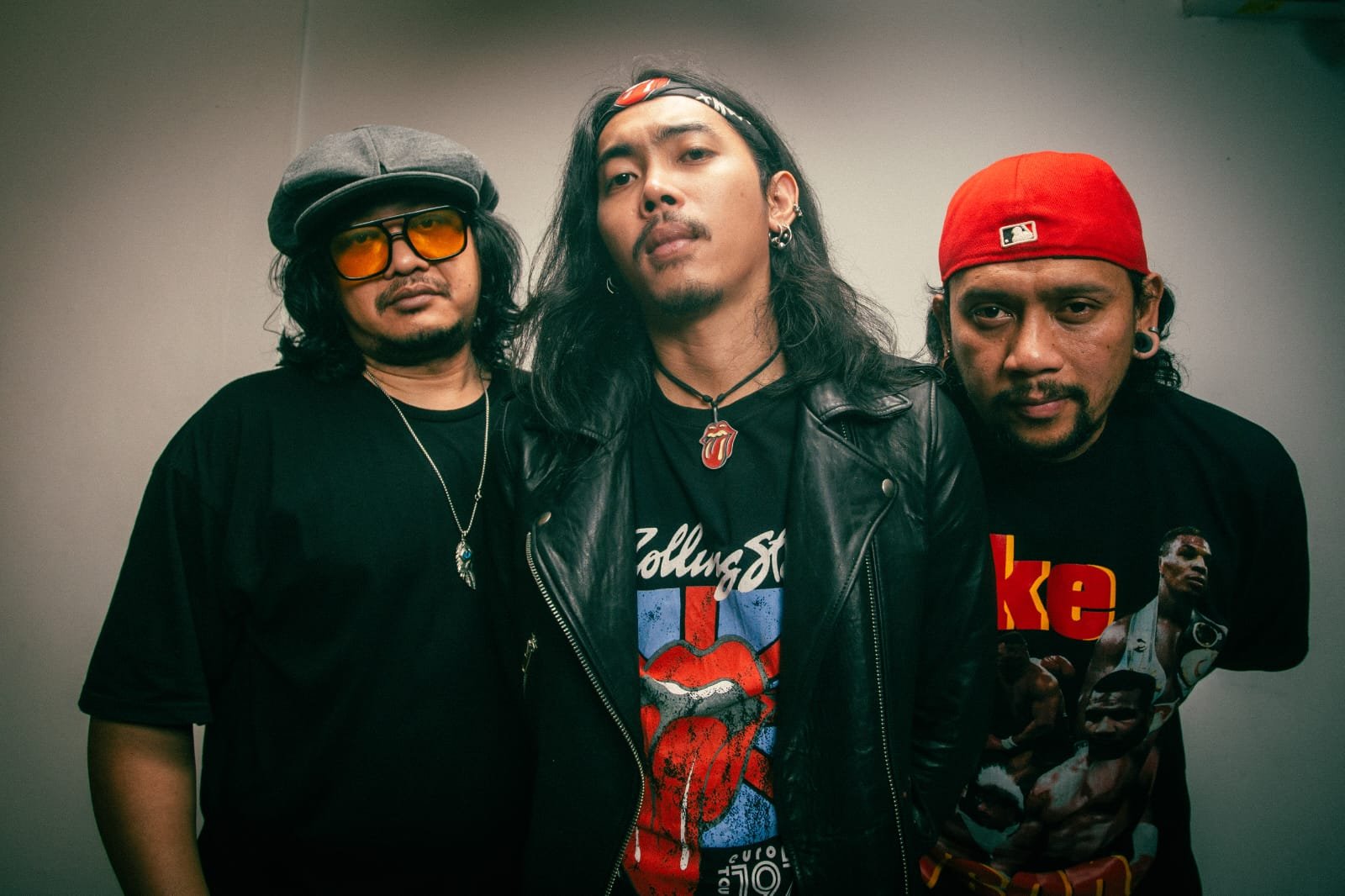 “Dari ‘NOSTALGIA’ ke ‘MARWAH’: Evolusi Emosional Ananda Shantiloka dalam Dua Karya Terbaru”