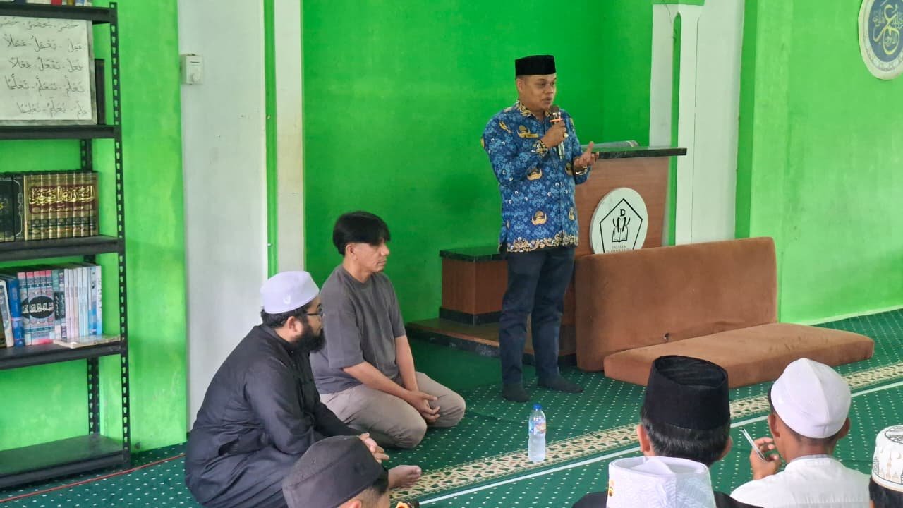 Dari Pesantren untuk Dunia, Kasi PD Pontren Apresiasi Workshop Literasi di Ponpes Darut Thalib