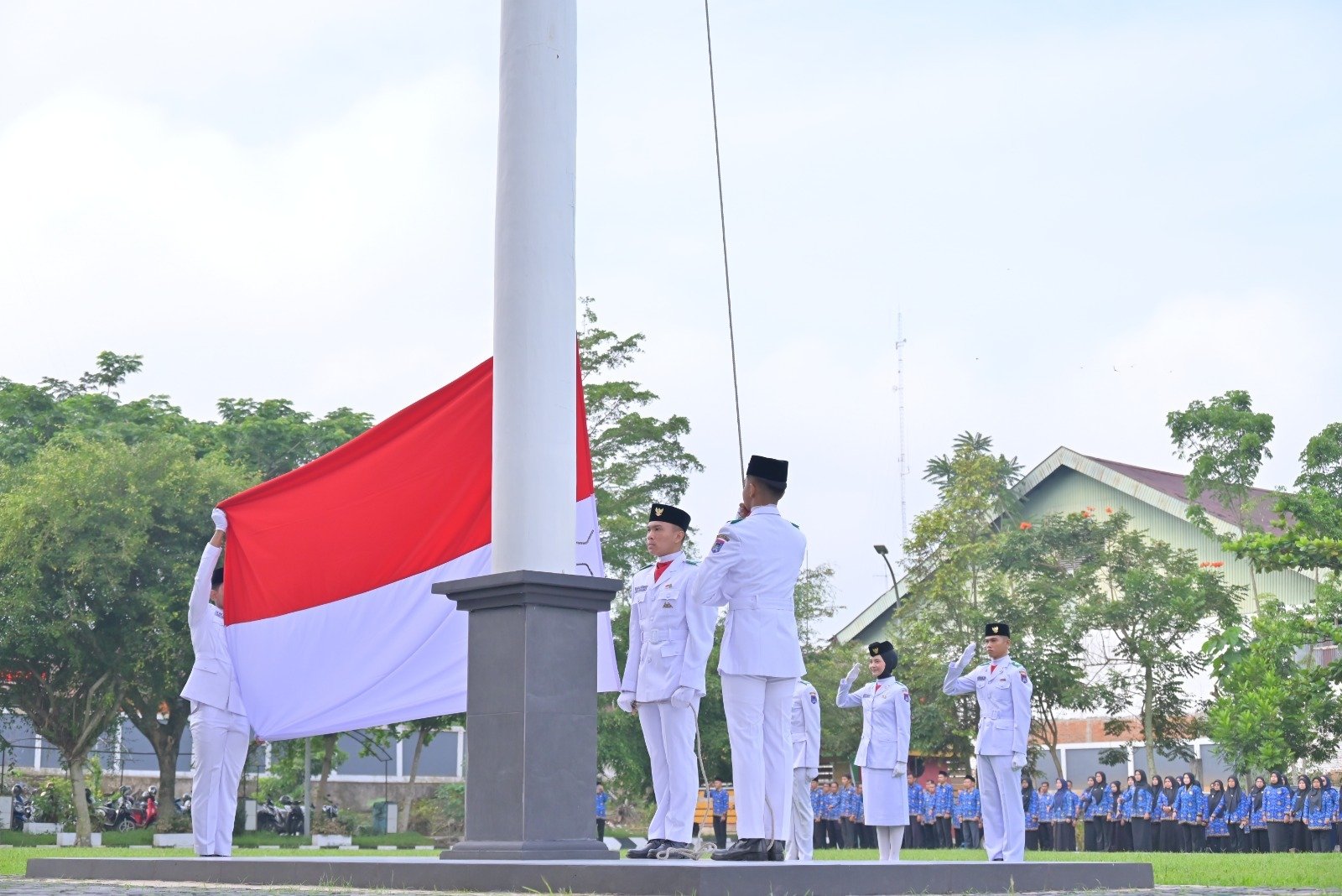 Pemko Payakumbuh Menggelar Upacara Hari Kebangkutan Nasional Di Halaman Balaikota Paykumbuh