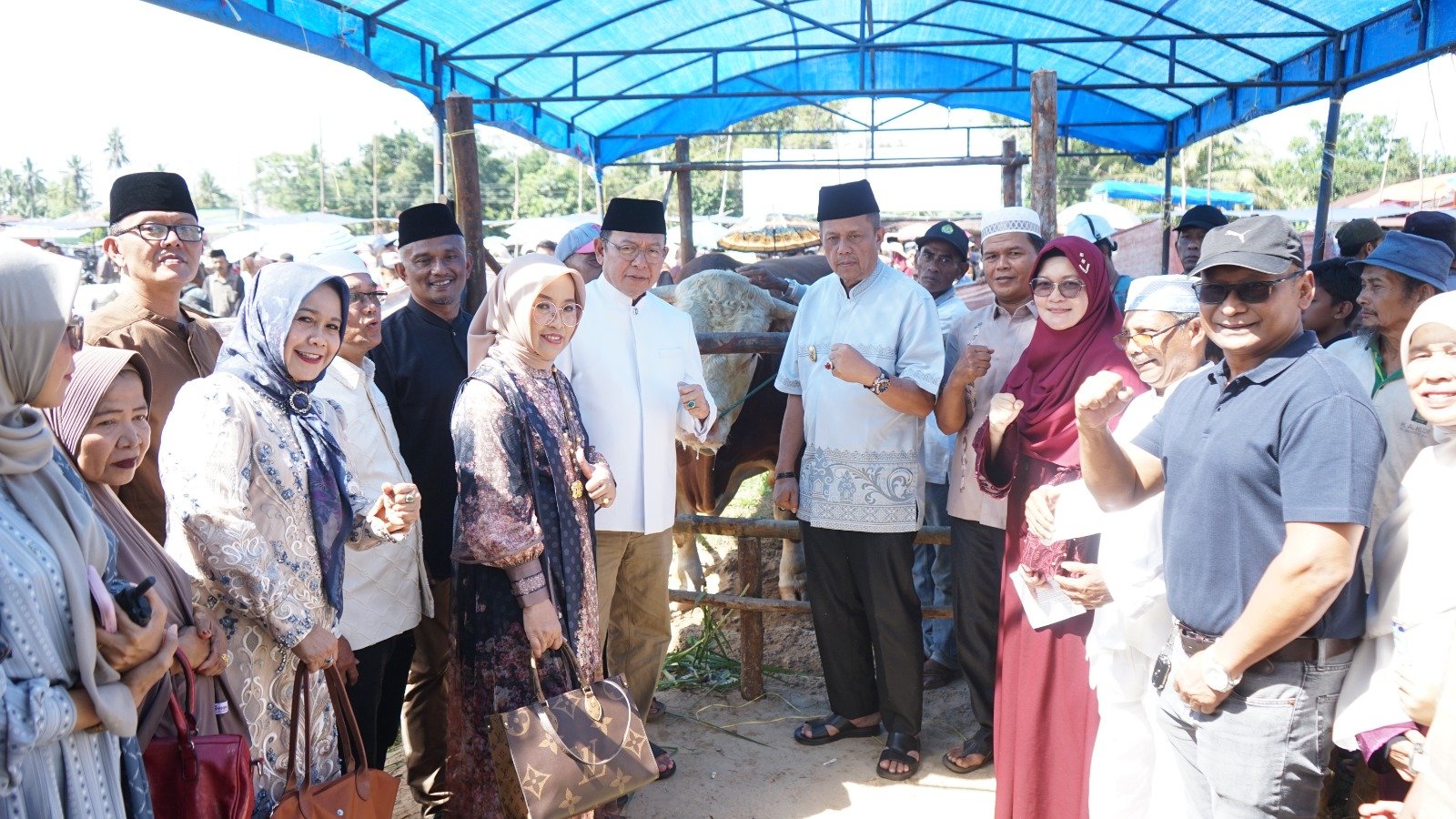 Pemko Payakumbuh Laksanakan Penyembelihan Hewan Kurban BANMAS Presiden  RI Prabowo Subianto