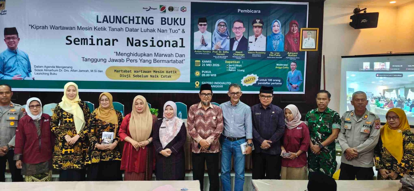 Wakili Dandim, Kasdim 0307/TD Hadiri Launching Buku “Kiprah Wartawan Mesin Ketik Tanah Datar Luhak Nan Tuo” dan Seminar Nasional Pers Bermartabat