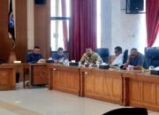 Akar Ulayat di Jantung Pasar, Menanti Terang di Antara Batas Negara dan Adat