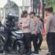 Polres Lampung Selatan Bagikan Ratusan Bendera Merah Putih Sambut HUT RI ke-81