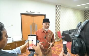 Gubernur Mahyeldi Perintahkan SPPG Palupuh Ditutup Sementara, Tunggu Hasil Investigasi