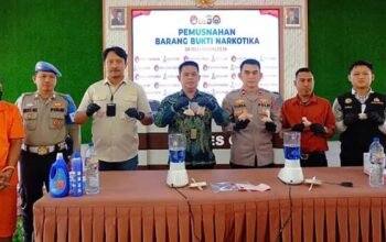 Cegah Narkoba Kembali Beredar, Polres OKI Musnahkan 994 Pil Ekstasi