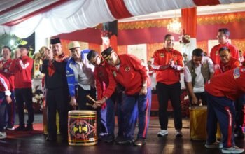 Gubernur Mahyeldi Resmi Membuja Pekan Olah Raga Provinsi Sumatera Barat XVI Tahun 2026
