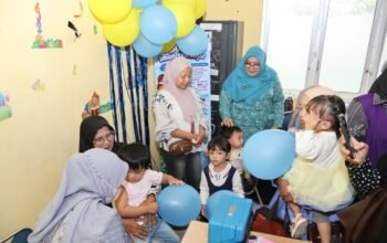 Wako Zulmaeta Ingatkan Imunisasi Hak Anak, Ketua TP-PKK Eni Zulmaeta Minta Orang Tua Tak Termakan Hoaks